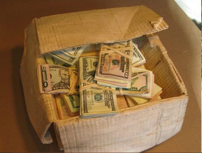Box of Cash (11 pics)