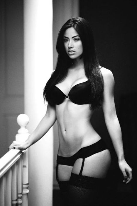 A Collection Of Beautiful Ladies For All The Lingerie Lovers Out There (44 pics)