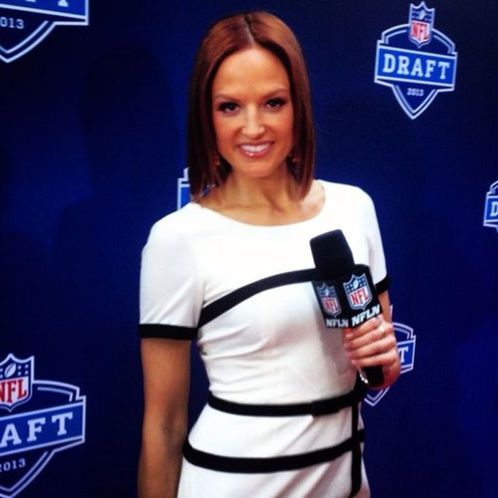 The Hottest Female Sportscasters on TV (50 pics)