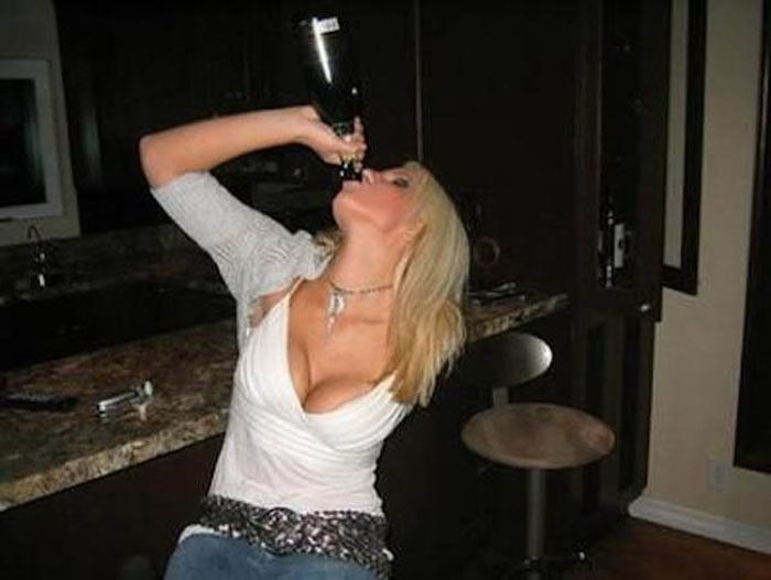 When Girls Get Crazy (52 pics)