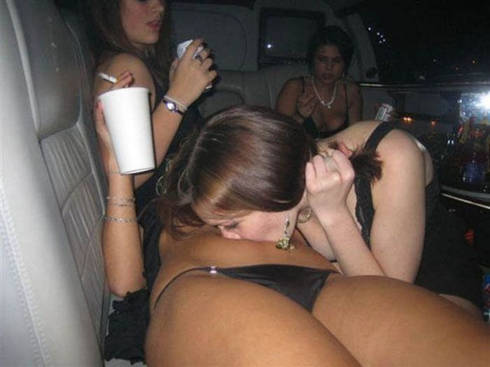 When Girls Get Crazy (52 pics)