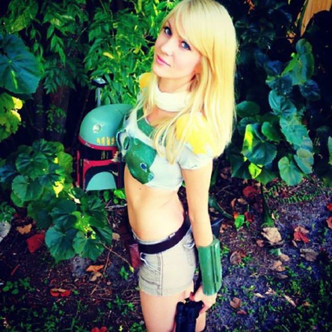 Photos of Heather 1337, a Pretty Cosplay Girl (40 pics)