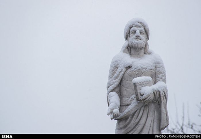 Snowstorm in Iran (45 pics)