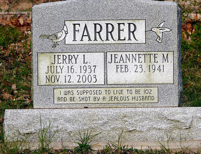 Tombstones With a Sense of Humor (15 pics)