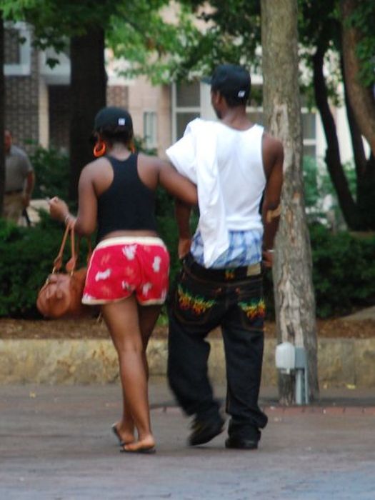 Pull Your Pants Up (54 pics)