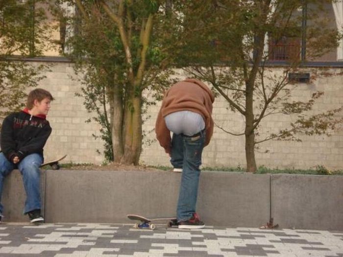 Pull Your Pants Up (54 pics)