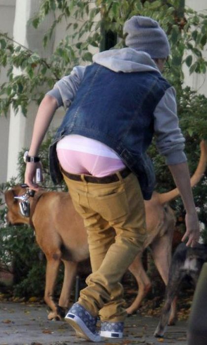 Pull Your Pants Up (54 pics)