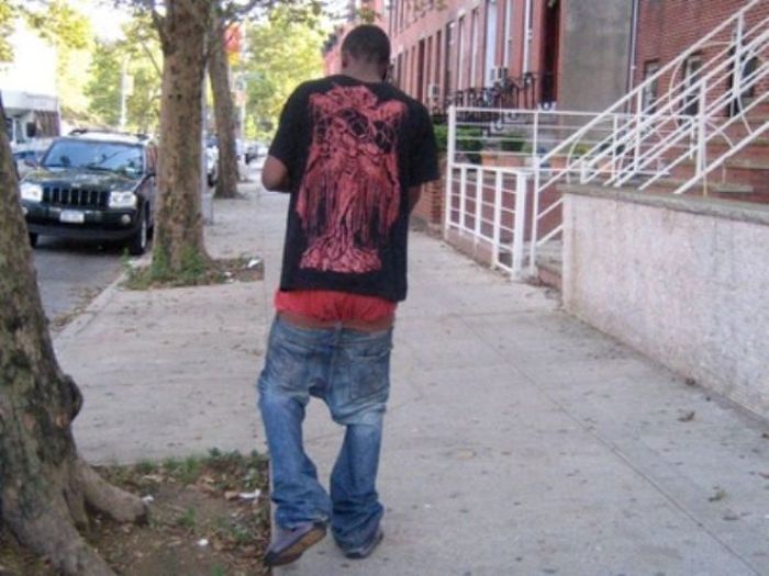 Pull Your Pants Up (54 pics)