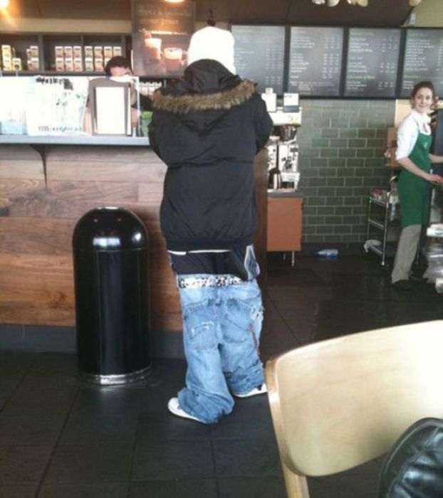 Pull Your Pants Up (54 pics)