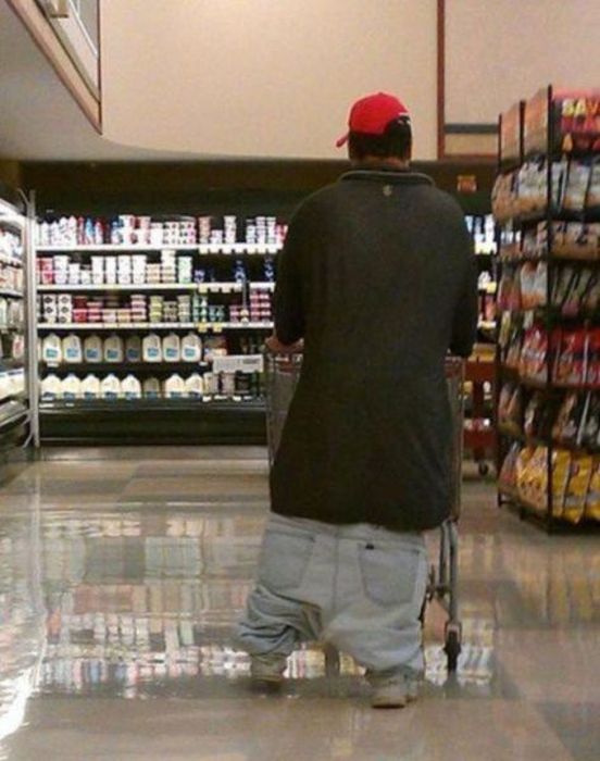 Pull Your Pants Up (54 pics)