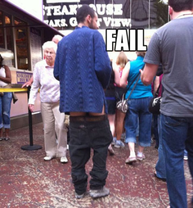 Pull Your Pants Up (54 pics)