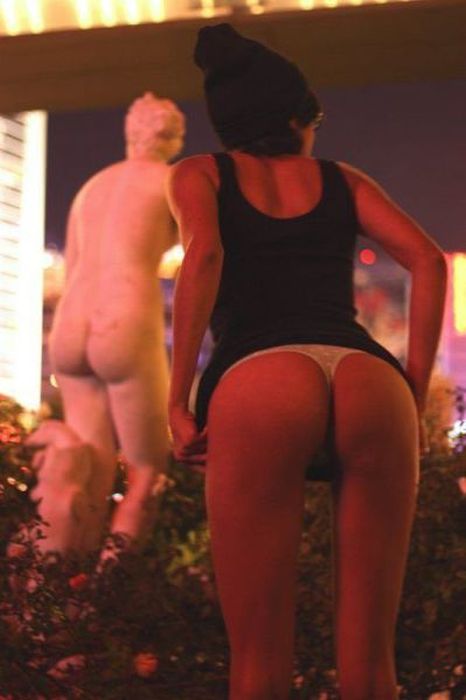 Girls with Great Butts (50 pics)