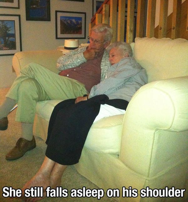 Love Stories Told Through Pictures (29 pics)