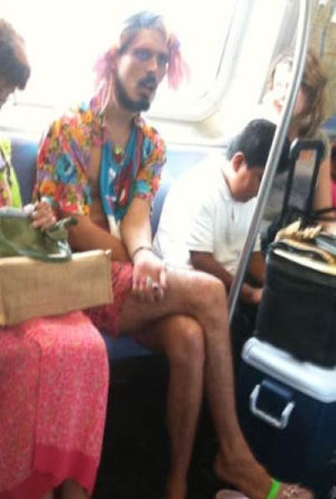 Subway Couture (56 pics)
