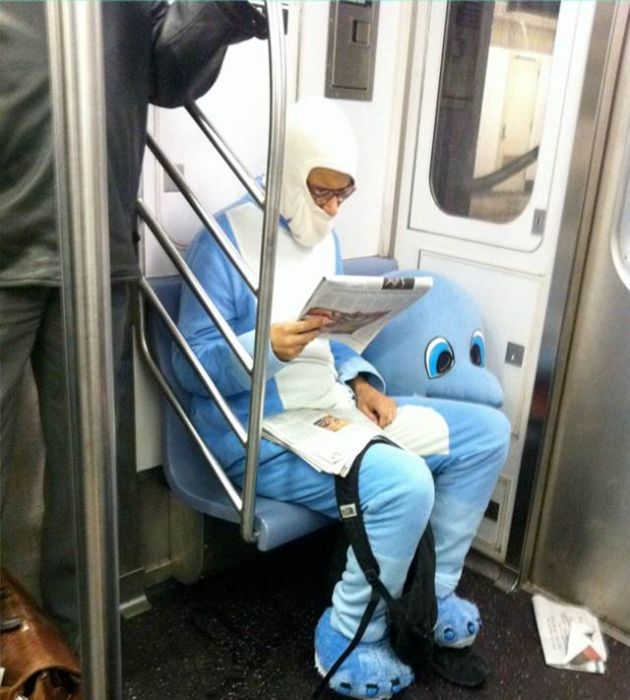 Subway Couture (56 pics)