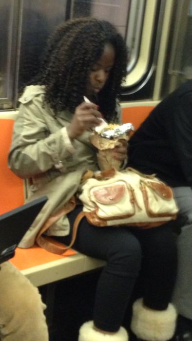 Subway Couture (56 pics)