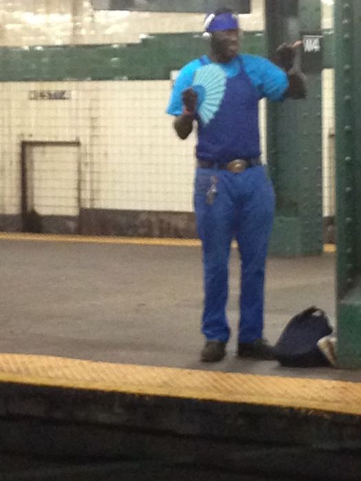Subway Couture (56 pics)