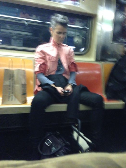 Subway Couture (56 pics)