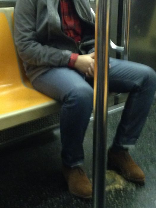 Subway Couture (56 pics)