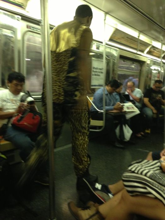 Subway Couture (56 pics)