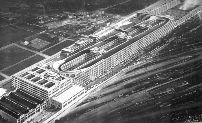 A Rooftop Racetrack of Lingotto Facotry (21 pics)