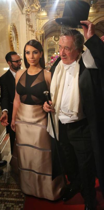 Kim Kardashian and Billionaire Richard Lugner (14 pics)