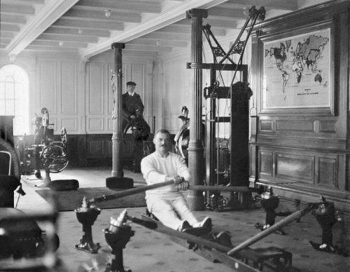 Interesting Historical Photos  (45 pics)