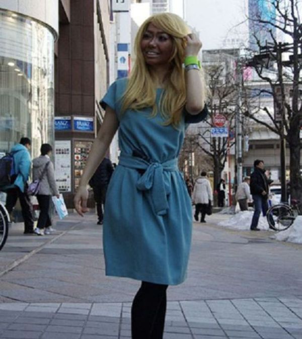 Gyaru Makeover is a Popular Trend in Japan (16 pics)