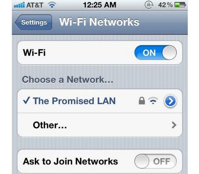 Funny Pictures About Hotspot and WiFi (24 pics)