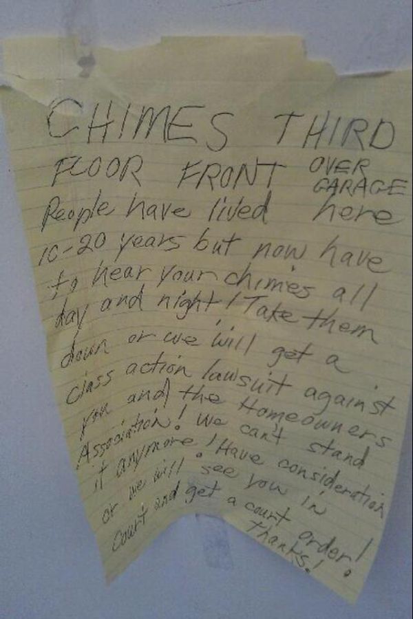 Why We Hate Neighbors (28 pics)