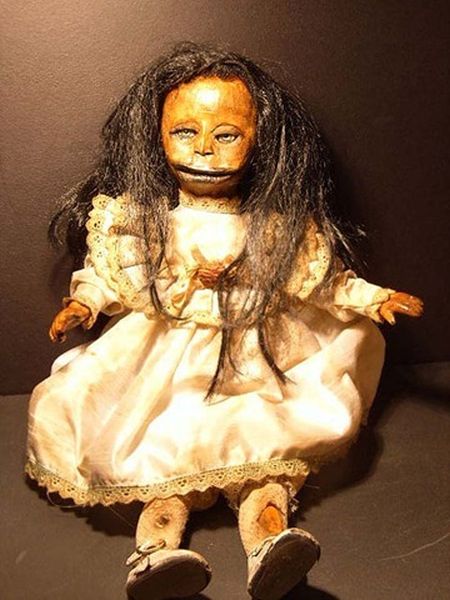 The Creepiest Dolls Ever (42 pics)