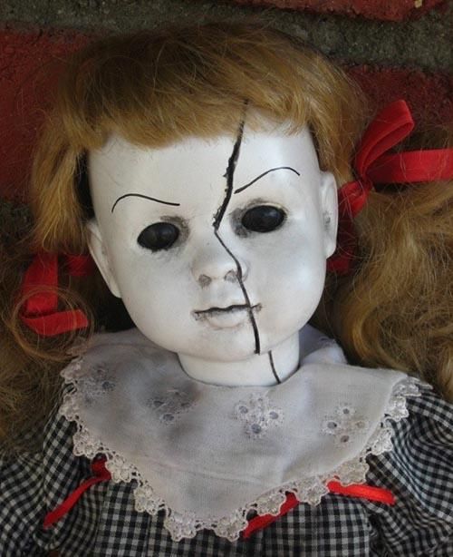 The Creepiest Dolls Ever (42 pics)