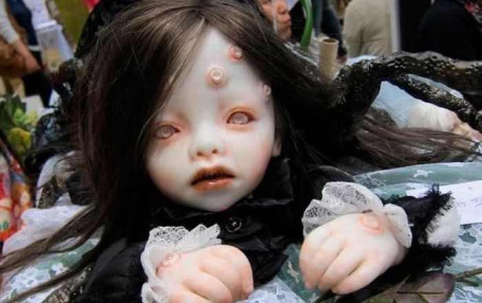 The Creepiest Dolls Ever (42 pics)