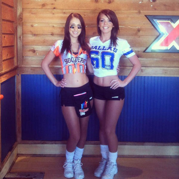 Hooters Girls (39 pics)