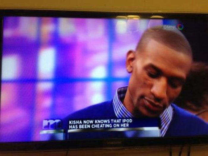 Funny Talk Show Captions (37 pics)