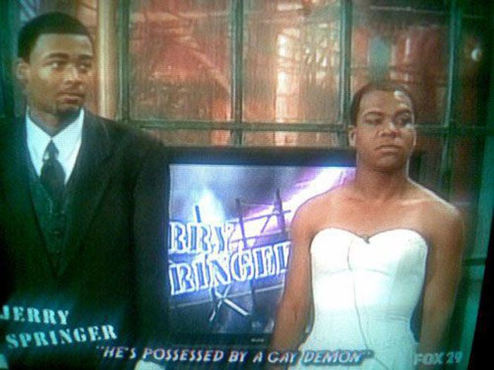 Funny Talk Show Captions (37 pics)