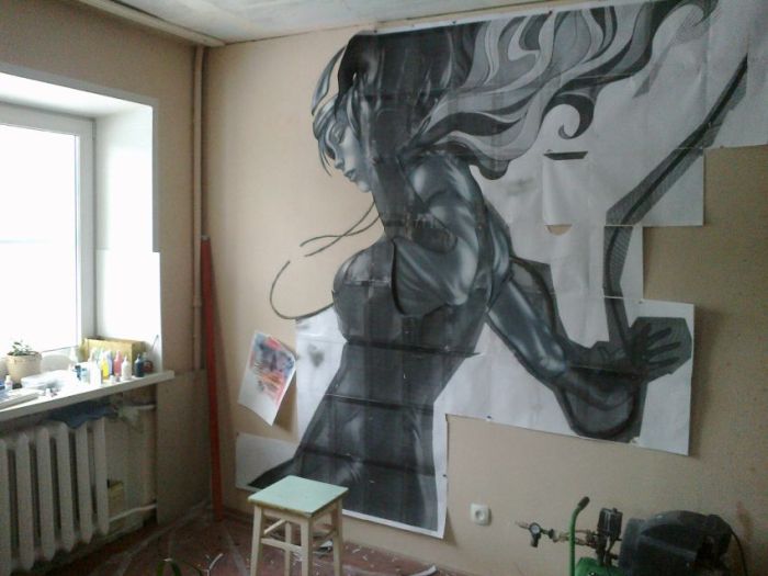 Painting the Walls (24 pics)