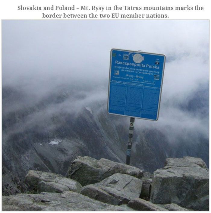 The Most Interesting Borders in the World (22 pics)