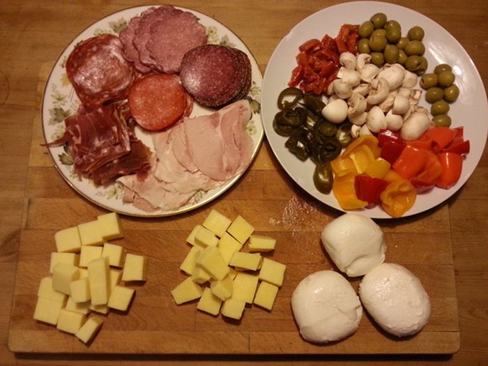 Mystery Pizza Bread Recipe (32 pics)