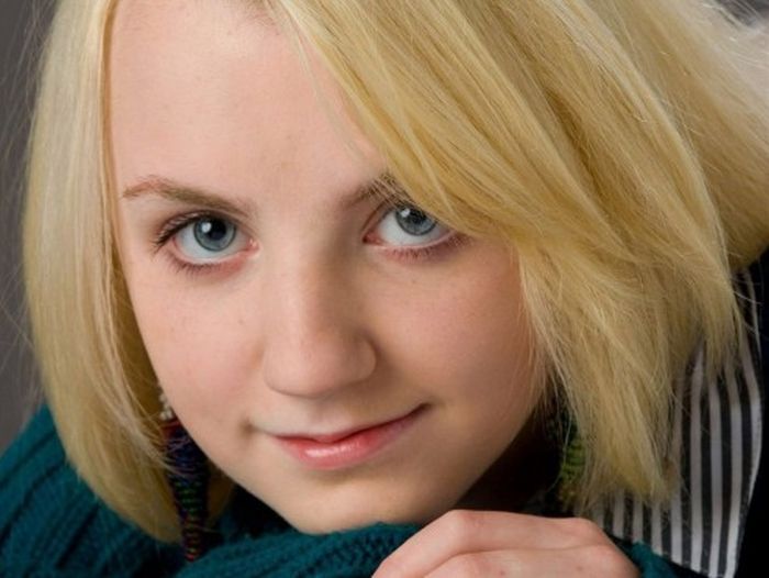 The Story of Evanna Lynch (5 pics)