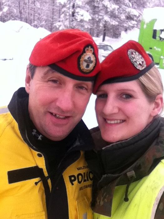 Soldier Selfies (50 pics)