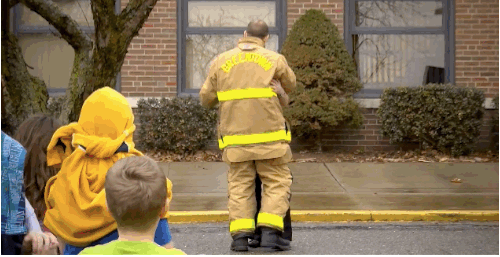 This Is How the Firefighters Propose (10 pics)