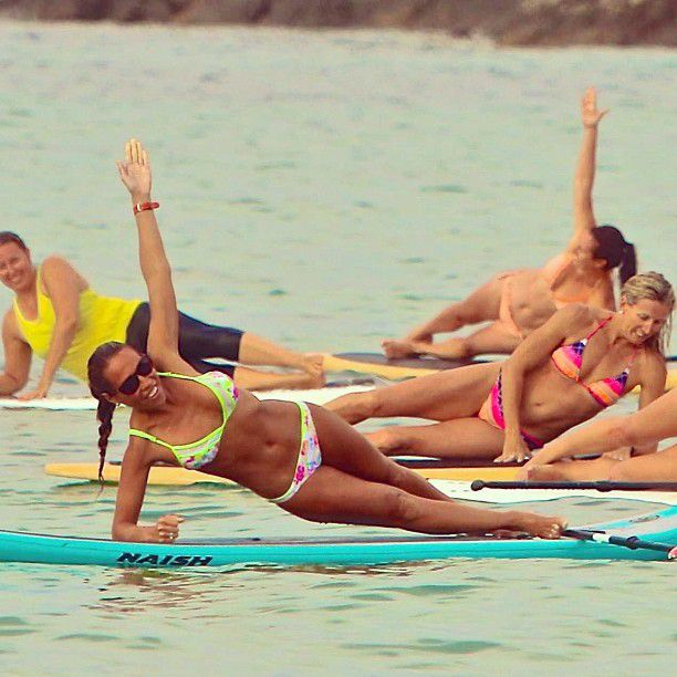 Yoga on the Surfboards (43 pics)