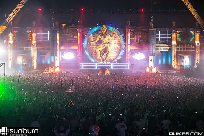 Cool EDM Festival Stages (27 pics)