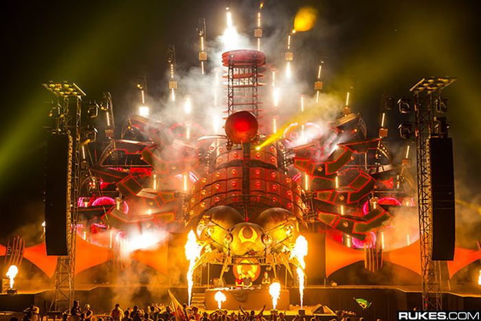 Cool EDM Festival Stages (27 pics)