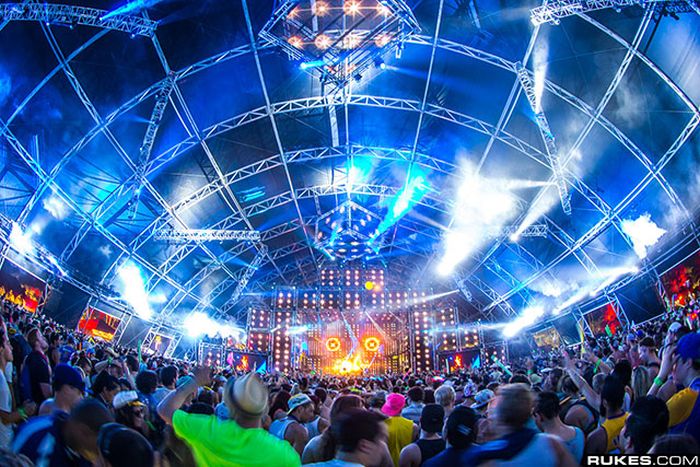 Cool EDM Festival Stages (27 pics)