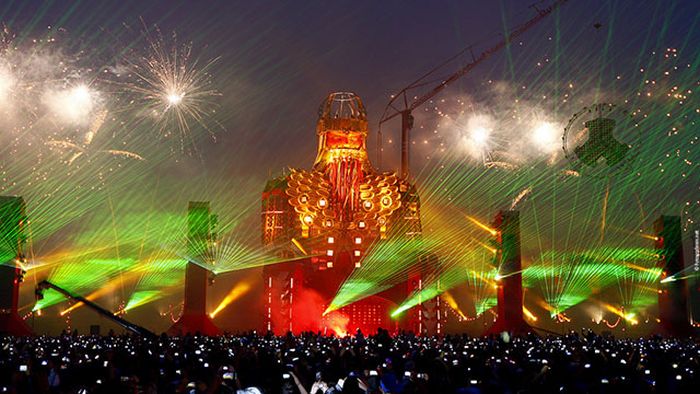 Cool EDM Festival Stages (27 pics)