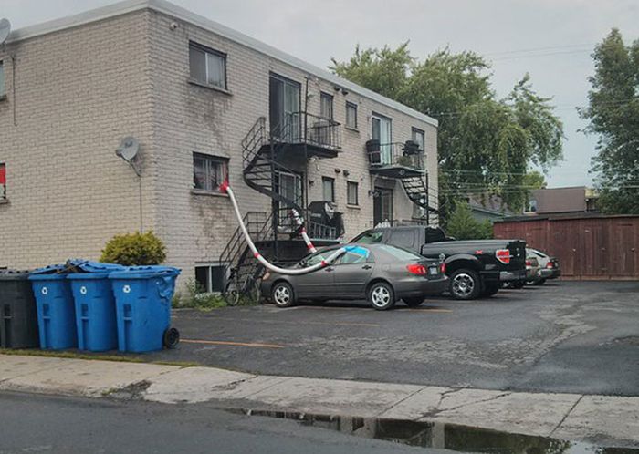 Welcome to the Ghetto (33 pics)