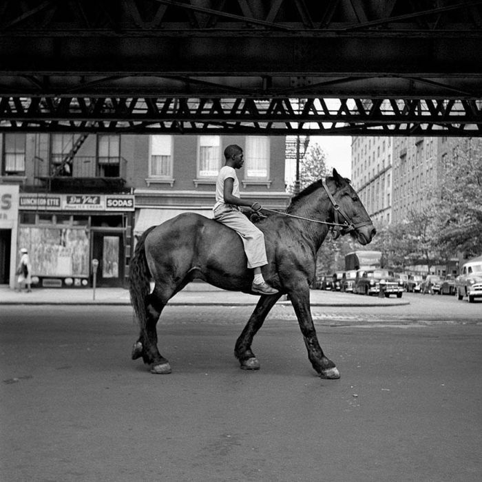 1950s Street Photos of NYC and Chicago (33 pics)