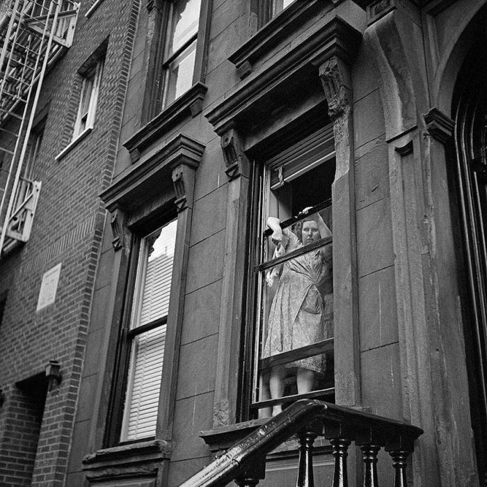 1950s Street Photos of NYC and Chicago (33 pics)